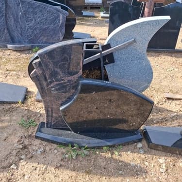 Dviejų dalių paminklai 2