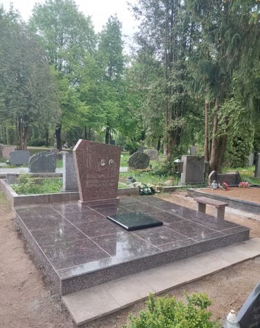 Akmens ir akmens masės plytelė 1